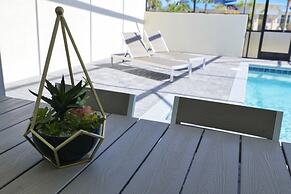 5 Bed Windsor Island Vacation Townhome 5 Bedroom Townhouse by Redawnin