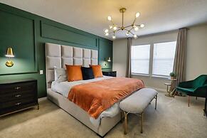 5 Bed Windsor Island Vacation Townhome 5 Bedroom Townhouse by Redawnin