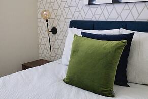 5 Bed Windsor Island Vacation Townhome 5 Bedroom Townhouse by Redawnin