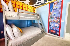 5 Bed Windsor Island Vacation Townhome 5 Bedroom Townhouse by Redawnin