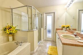 Refreshing Tuscan Ridge Home 5 Bedroom Home