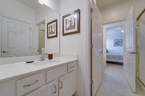 Beautiful Providence Vacation Home 5 Bedroom Home by Redawning