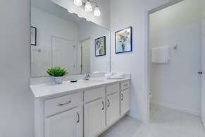 Beautiful Providence Vacation Home 5 Bedroom Home by Redawning