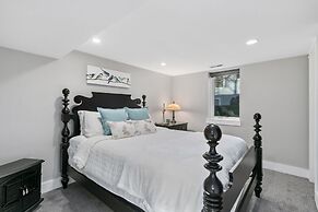 Old Town FOCO Luxury Suite