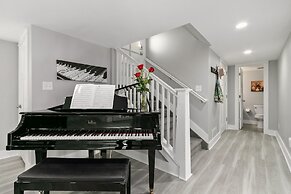 Old Town FOCO Luxury Suite