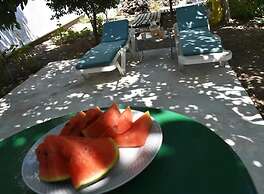 Pirgos Colorful Studio Parking Wifi Ac