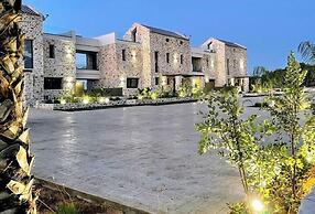 Oinolithos Luxury Villas