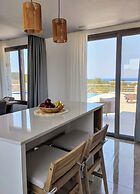 Oinolithos Luxury Villas