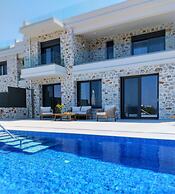 Oinolithos Luxury Villas