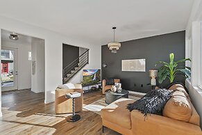 Coopers North in Old Town – Hot Tub & Pool Table!