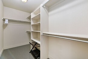 Urban Oasis near Breweries & Old Town - Free Bikes