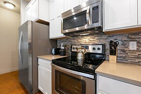 Urban Oasis near Breweries & Old Town - Free Bikes