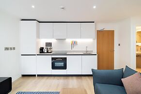 PREMIER SUITES Edinburgh Fountain Court