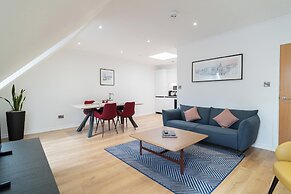 PREMIER SUITES Edinburgh Fountain Court