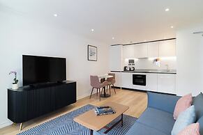 PREMIER SUITES Edinburgh Fountain Court