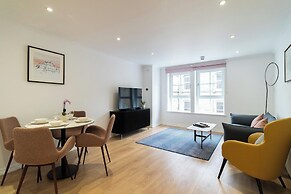 PREMIER SUITES Edinburgh Fountain Court