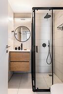 Mate GEORGE - By HOMY