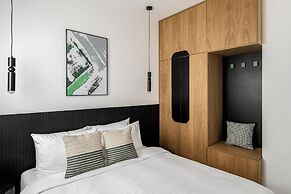 Mate GEORGE - By HOMY