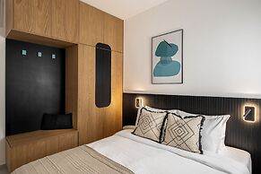 Mate GEORGE - By HOMY