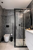 Mate GEORGE - By HOMY