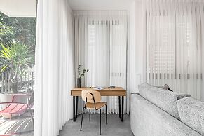 Mate GEORGE - By HOMY