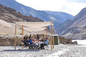 Chamba Camp Thiksey by TUTC