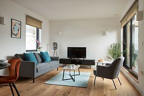 Hammersmith Mews by Viridian Apartments