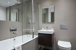 Hammersmith Mews by Viridian Apartments