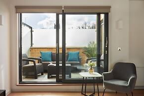 Hammersmith Mews by Viridian Apartments