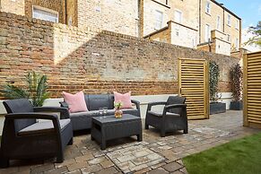 Hammersmith Mews by Viridian Apartments