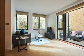 Hammersmith Mews by Viridian Apartments