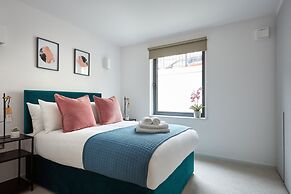 Hammersmith Mews by Viridian Apartments