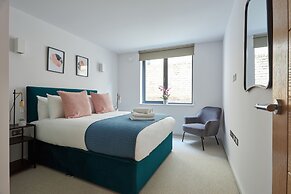 Hammersmith Mews by Viridian Apartments