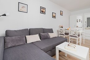 Pet-friendly Studio Gdansk by Renters