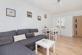Pet-friendly Studio Gdansk by Renters