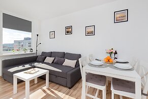 Pet-friendly Studio Gdansk by Renters