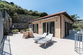 Villa Riviera- Bluchalet