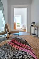 Cenoura-Brava Villas & Suites.