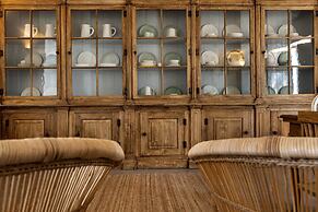 Cenoura-Brava Villas & Suites.