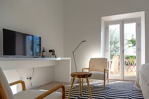 Cenoura-Brava Villas & Suites.