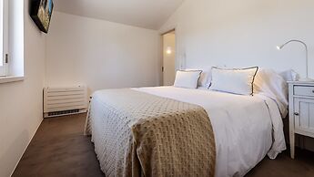 Cenoura-Brava Villas & Suites.