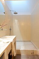 Cenoura-Brava Villas & Suites.