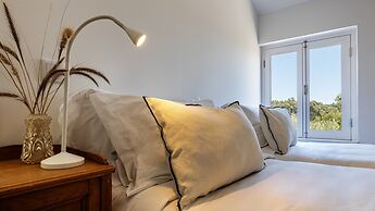 Cenoura-Brava Villas & Suites.