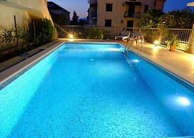 Maria - Private Pool & Parking - H