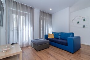 Dude Beach Hostel