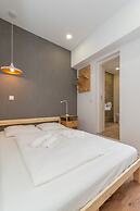 Dude Beach Hostel