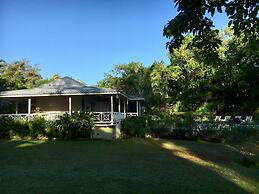 Mansfield House