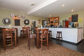 Wren's Nest Manorcombe