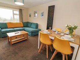 Wren's Nest Manorcombe