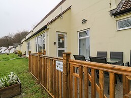 Wren's Nest Manorcombe